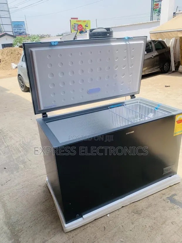 Shop From the Best Store Chest Freezer Single Door 371l For · Photo 1