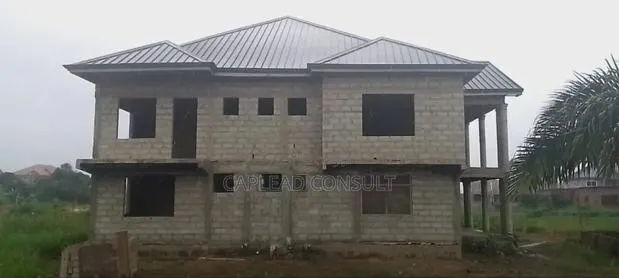 7bdrm House in Amasaman for sale · Photo 1