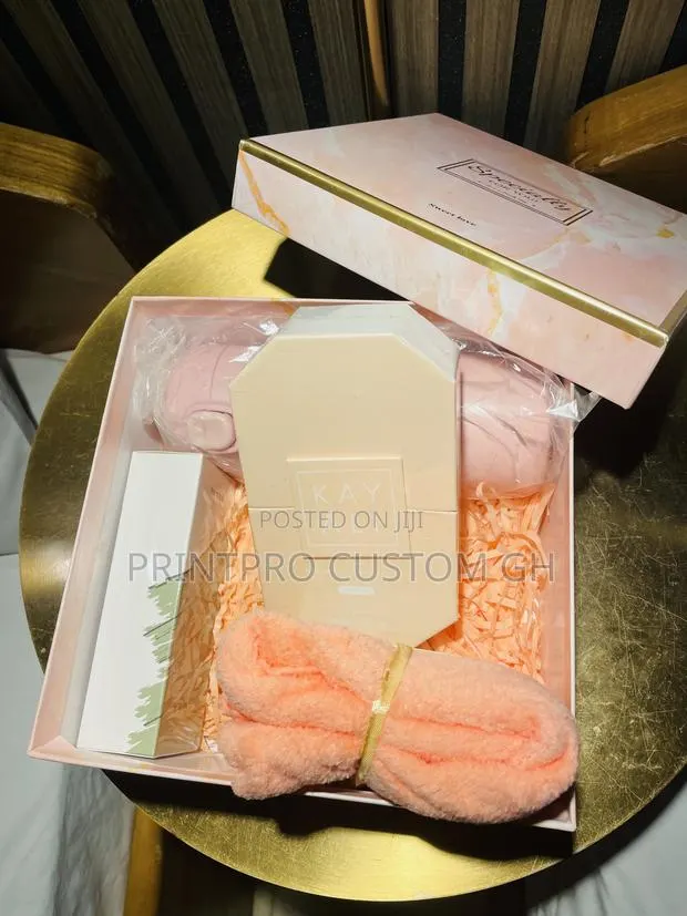 Customized Gift Set for Her · Photo 1