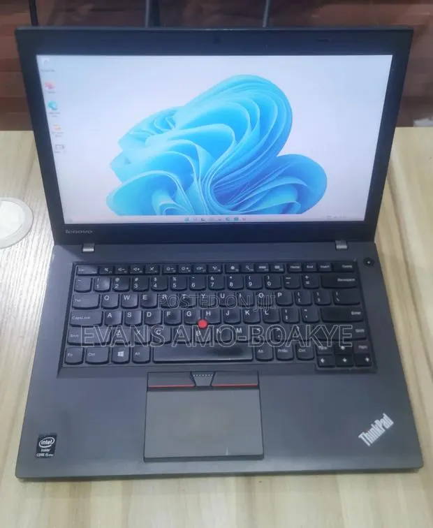 Laptop Lenovo ThinkPad T440 8GB Intel Core i5 HDD 500GB · Photo 1