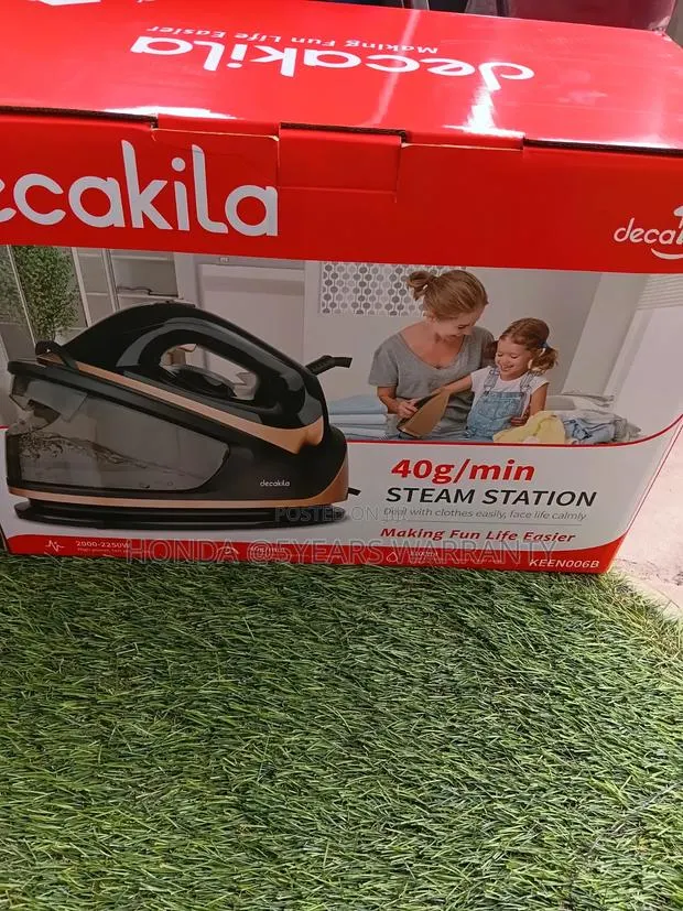 Professional Iron Decakila 40g Steam Station · Photo 1