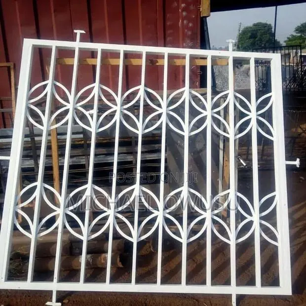 Burglar Proof Windows, Knust · Photo 1
