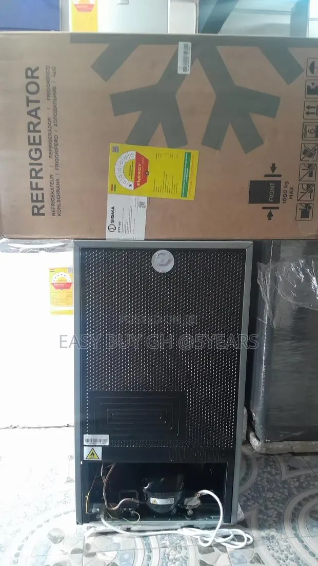 Sigma 93l Compact Fridge With Fast Cooling Technology · Photo 1