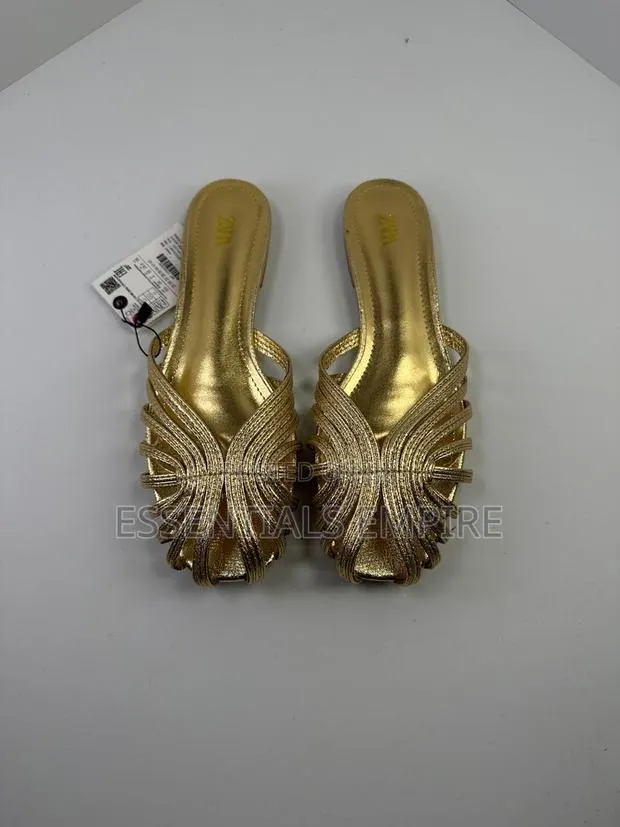 Ladies Footwear · Photo 1