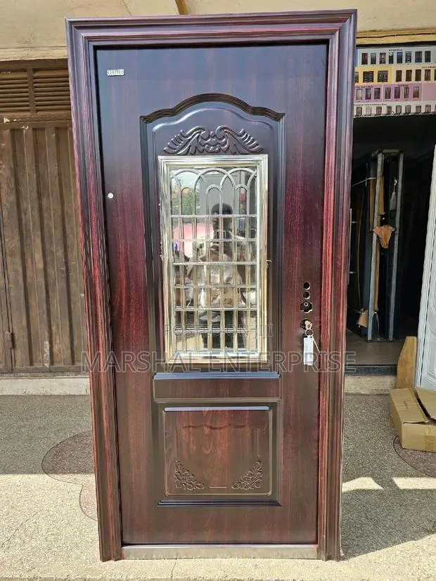 CED Special Glass Door · Photo 1