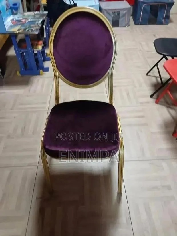 Auditorium Chairs · Photo 1