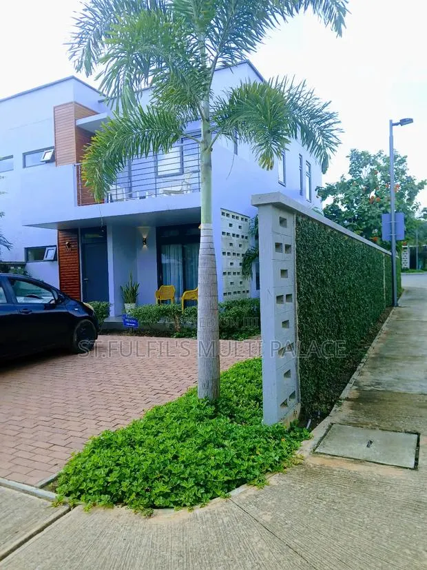 3bdrm Townhouse / Terrace in Oyarifa, Adenta for rent · Photo 1