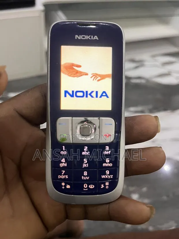 Nokia 101 Blue · Photo 1