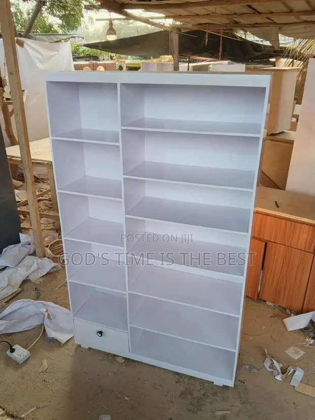 Double Shoe Rack · Photo 1