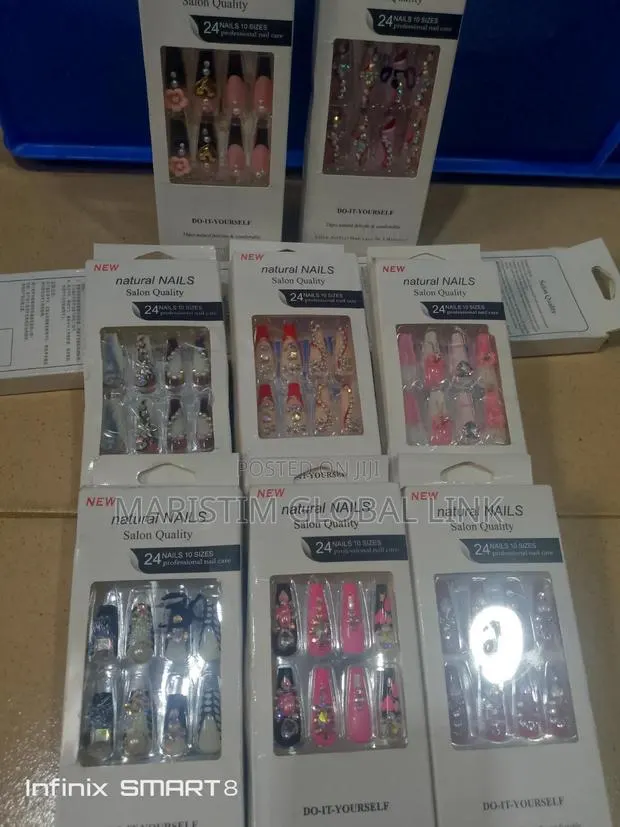 Press-on Gel Nails (Finger) · Photo 1
