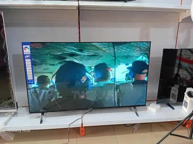 Ailyson 55” Smart Tv – Ultra Hd Big Screen Entertainment · Photo 1