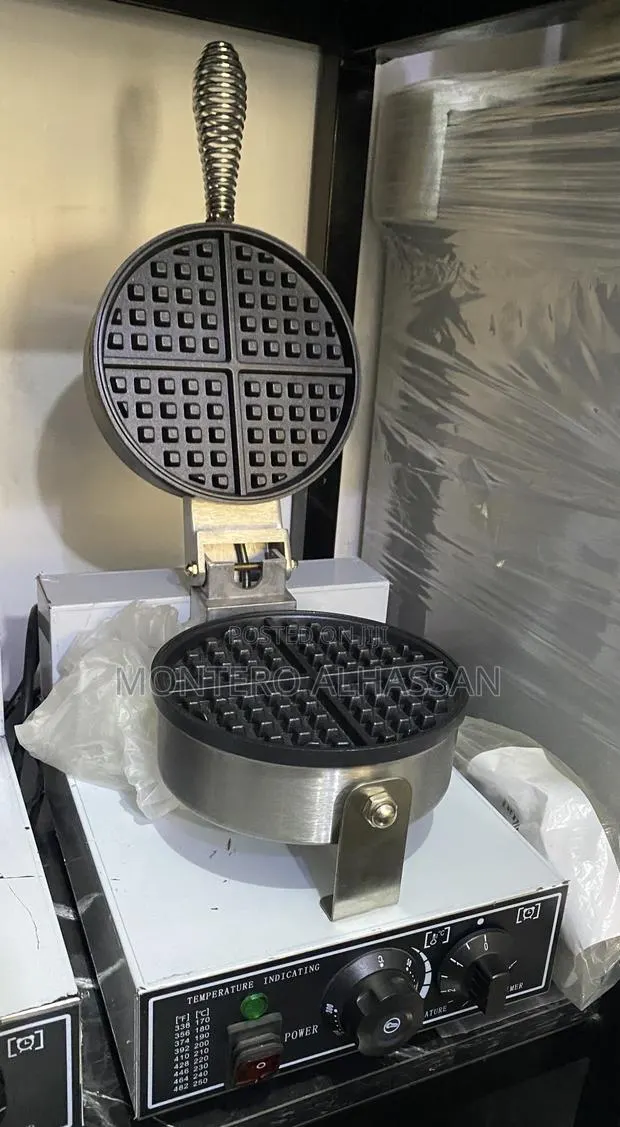 Waffle Maker Machine · Photo 1