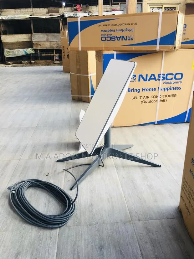Starlink Kits Internet Router Dish · Photo 1