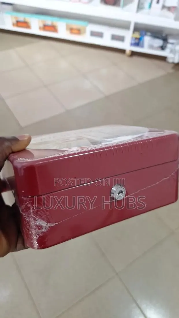 Restaer Metal Cash Box With Key Lock | 200×160×90mm | Secure Money · Photo 2