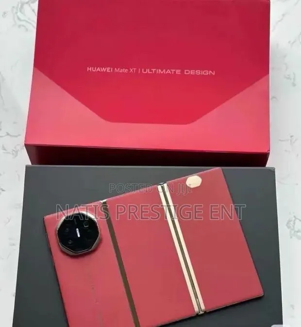 New Huawei Mate XT Ultimate Design 512 GB Black · Photo 1