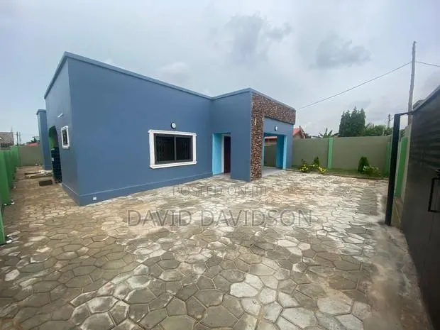 3bdrm Mansion in Executive Newly, Tema Metropolitan for rent · Photo 1