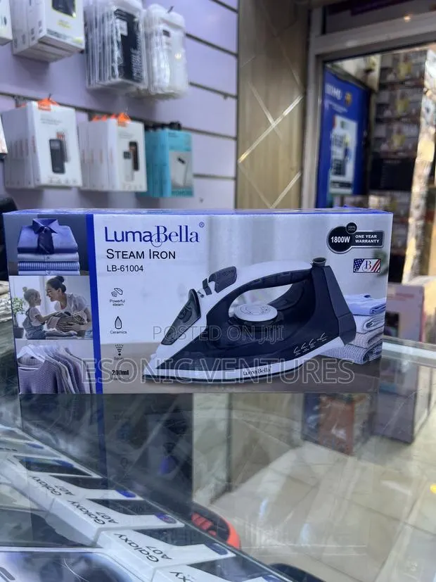 Luma Bella Steam Iron 200mL · Photo 1