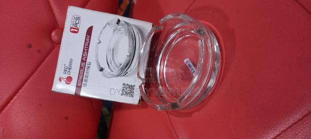 Cute Glass Ash Tray · Photo 5