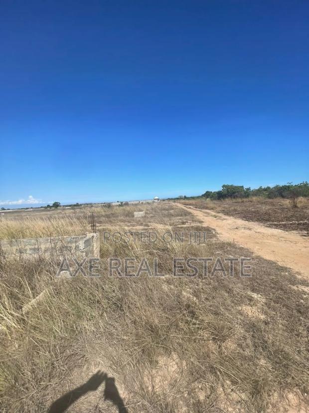 Plots With Exciting Discounts - Prampram Beach Lane · Photo 1
