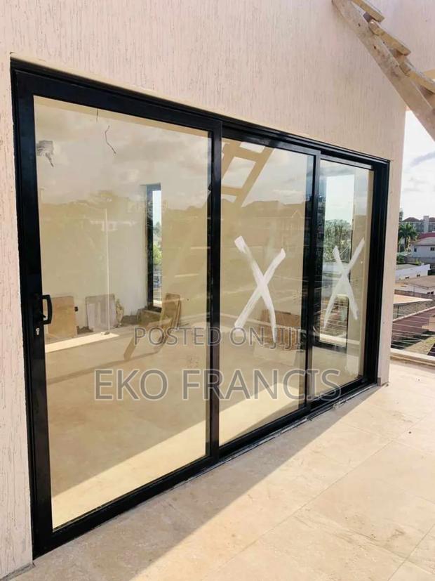Sliding Framed Door · Photo 1