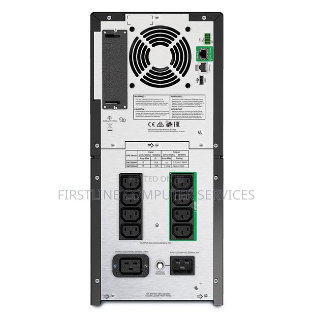 Apc SMT 3000ic · Photo 2
