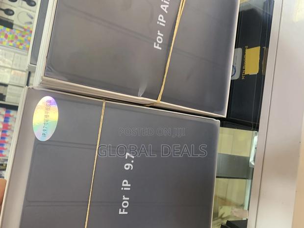 Original iPad Covers Available · Photo 1