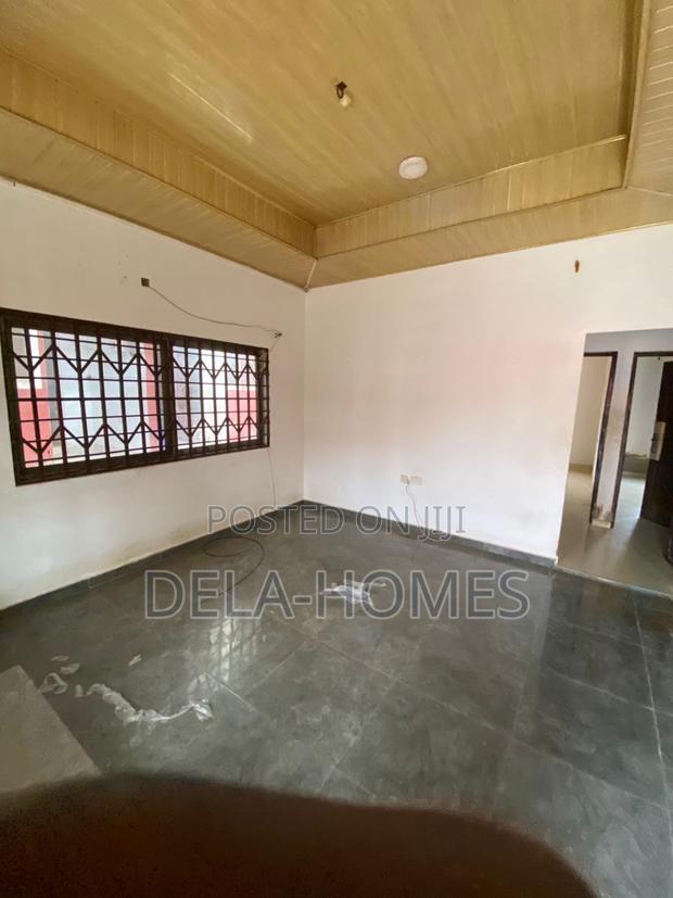 2bdrm Apartment in Madina Un for rent · Photo 4