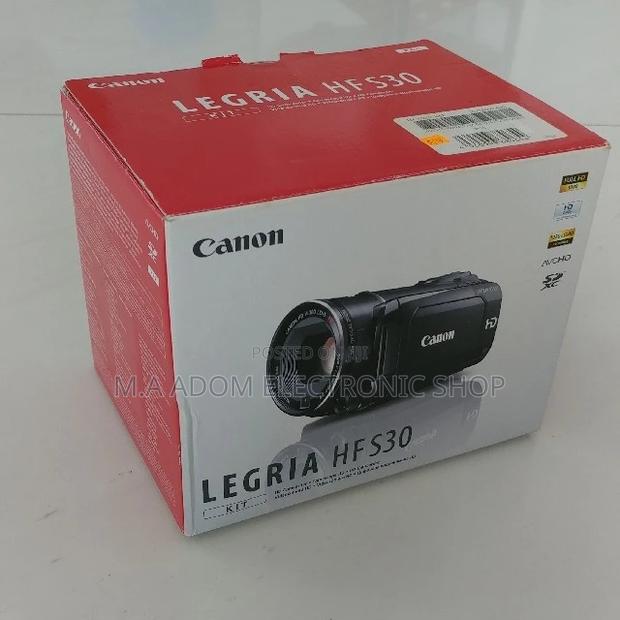 LEGRIA HF530 Canon Black · Photo 1