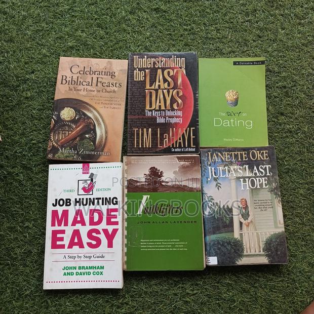 Old and Used Books, Reduced to Clear · Photo 4