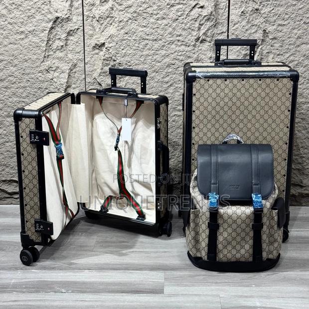 Suitcases and Backpack Set · Photo 6