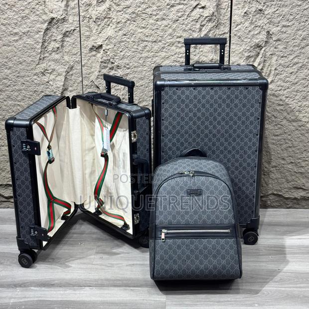 Suitcases and Backpack Set · Photo 8