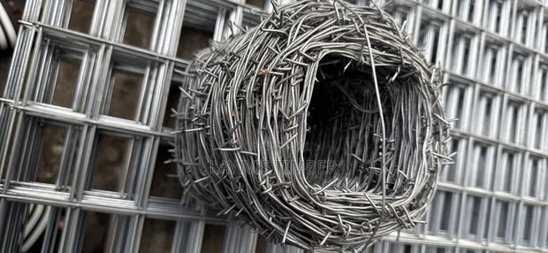 Barb Wire / Razor / Galvanise · Photo 1