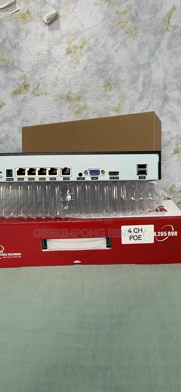 NVR Poe 4 Channel · Photo 3