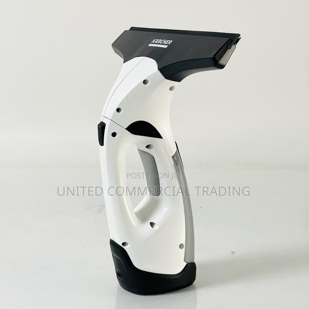 Window Vacuum Cleaner · Photo 5