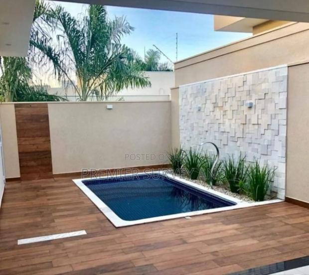 Quality Pool Design · Photo 8