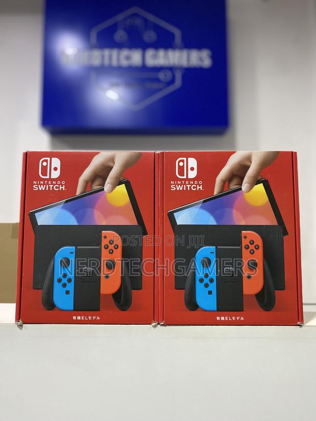Nintendo Switchtm – Oled Model: Pokémontm Scarlet Violet · Photo 2