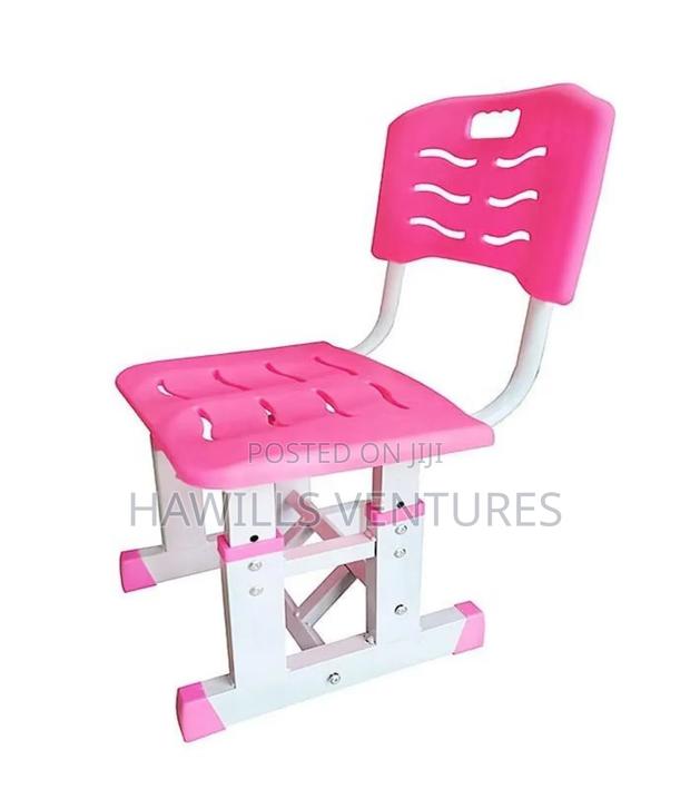 Kid's Learning Table Chair · Photo 2