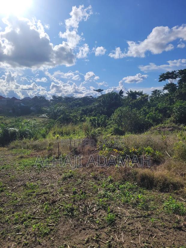 Land for Sale at Brofoyedro Ampemanim Kokoben · Photo 2