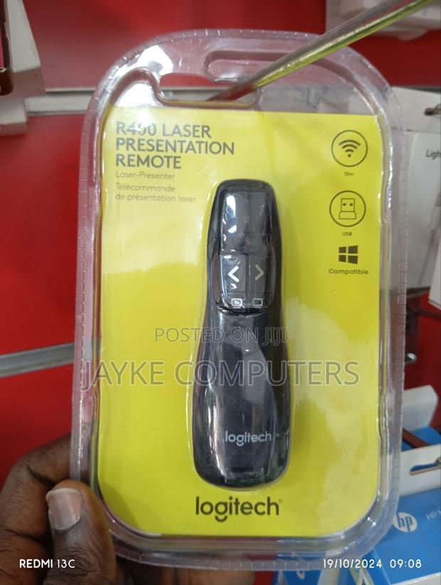 Logitech R500 Wireless Presentation Remote Laser Pointer · Photo 1