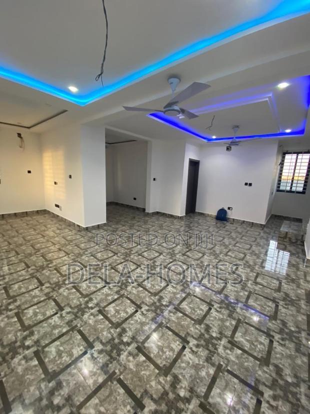 4bdrm Apartment in Adenta for rent · Photo 2