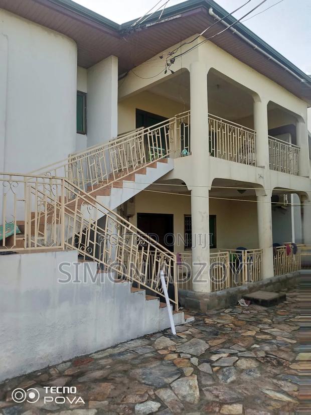 8 Bedroom House for Sale in Accra · Photo 1