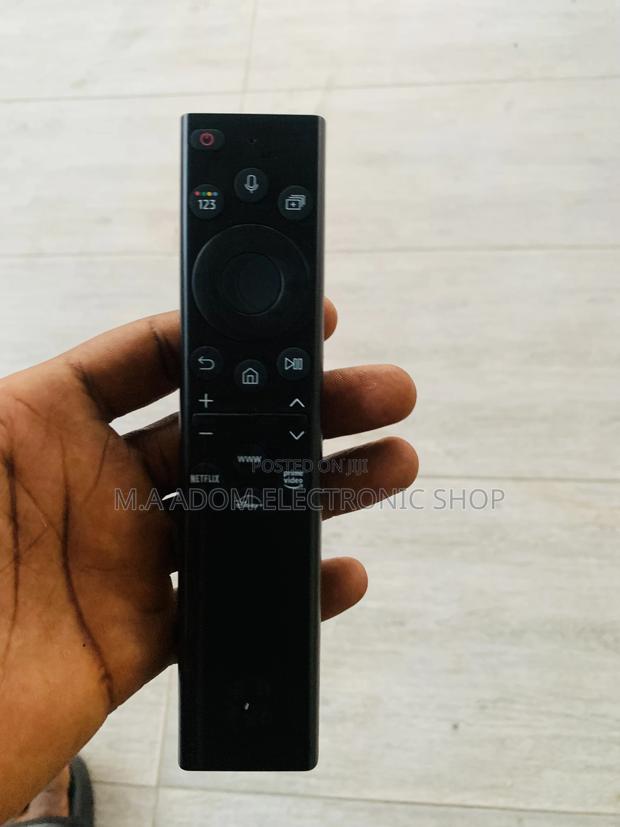Samsung Smart Voice Control Remote · Photo 2