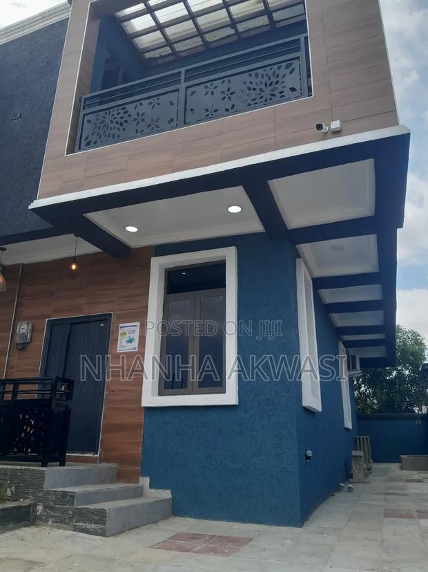 Furnished 2bdrm Apartment in Community 24, Tema Metropolitan for rent · Photo 1