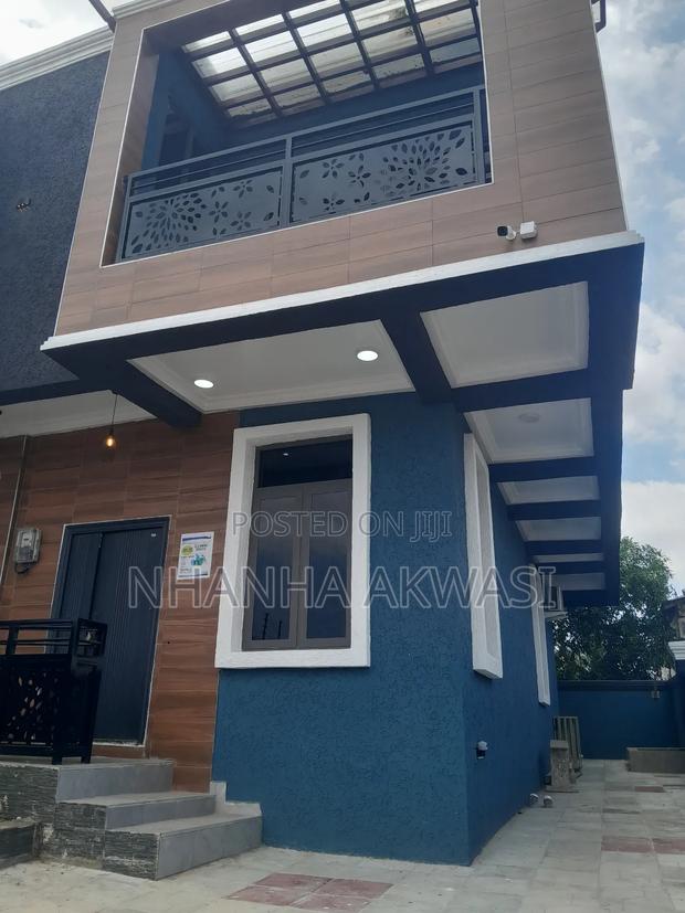 Furnished 2bdrm Apartment in Community 24, Tema Metropolitan for rent · Photo 2