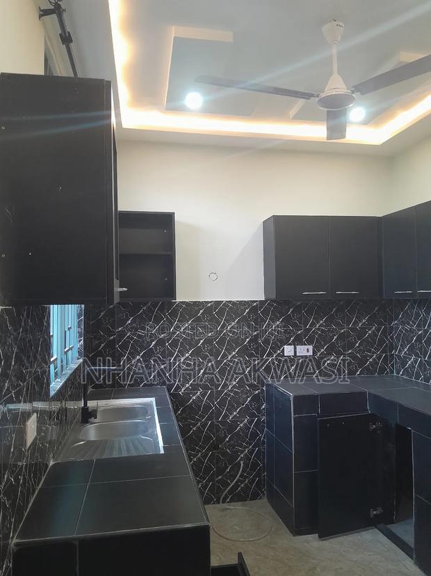 Furnished 2bdrm Apartment in Community 24, Tema Metropolitan for rent · Photo 8