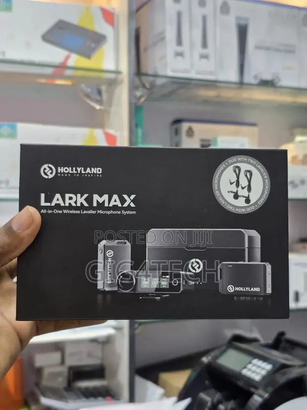 Hollyland Lark Max Duo 2 Person Wireless Microphone · Photo 1