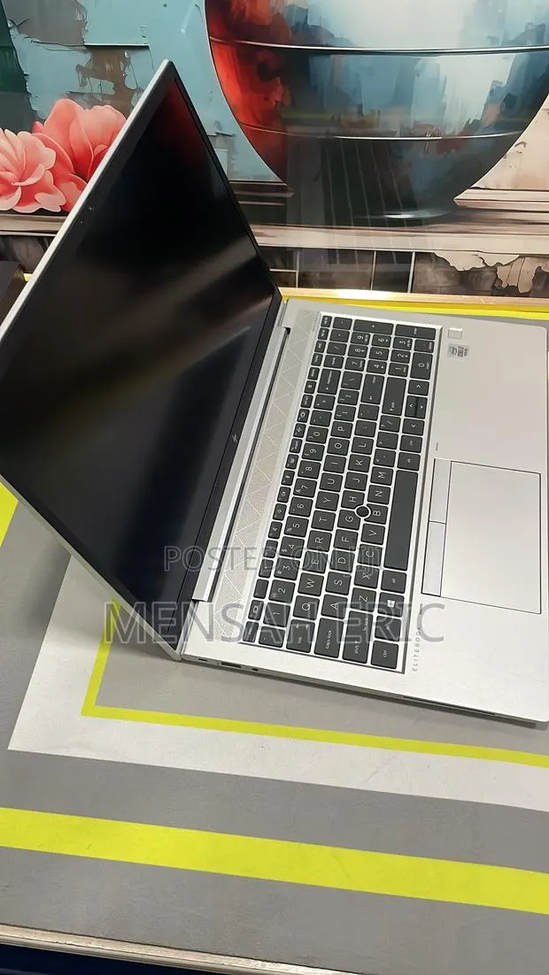 Laptop Dell Inspiron 15 5000 12GB Intel Core i7 SSD 512GB · Photo 1