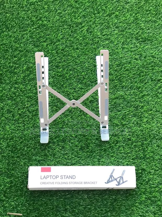 Laptop Stand (Metallic) · Photo 2