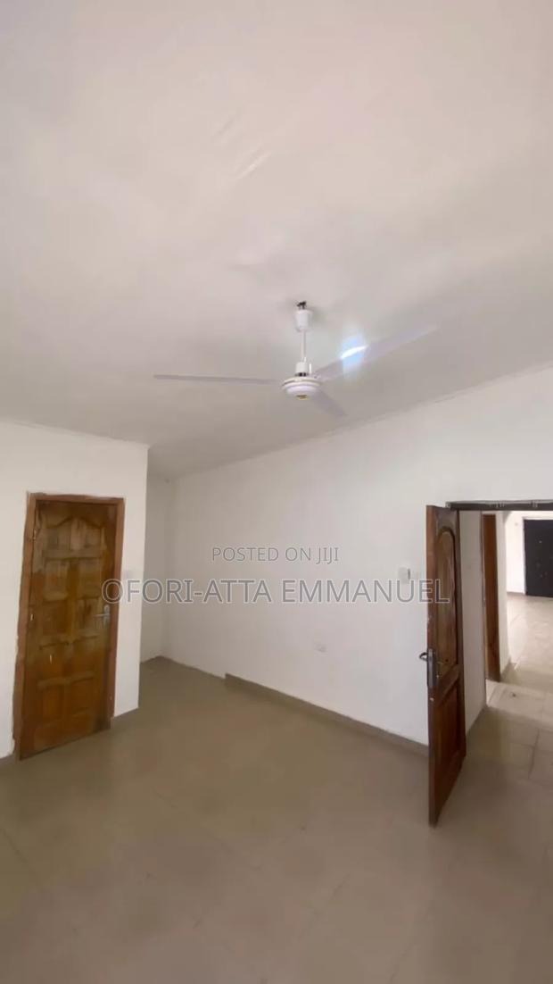 3bdrm House in West Legon, Presby Church Area for rent · Photo 2