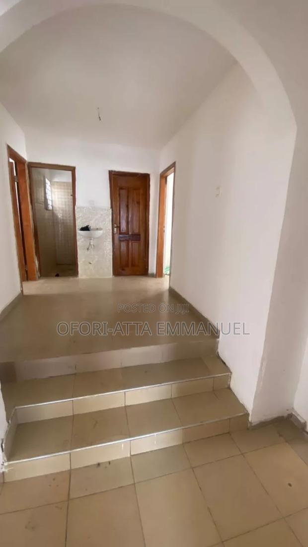 3bdrm House in West Legon, Presby Church Area for rent · Photo 5